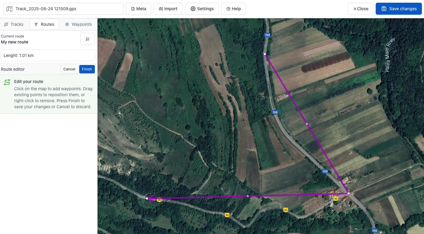 Route editing mode showing an editable purple path with draggable waypoints