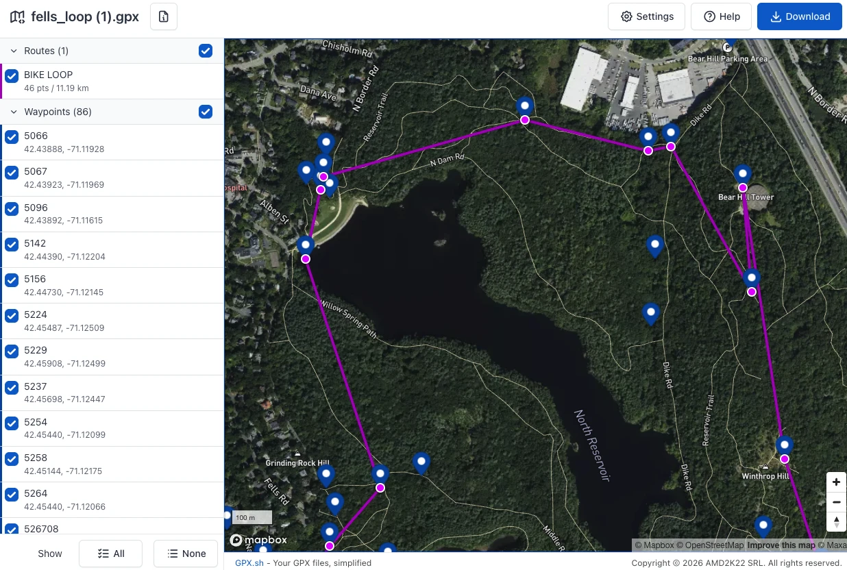 Shared GPX viewer showing map, track, and sidebar controls